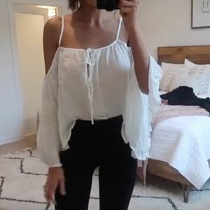 White LULU'S Cold-shoulder Top